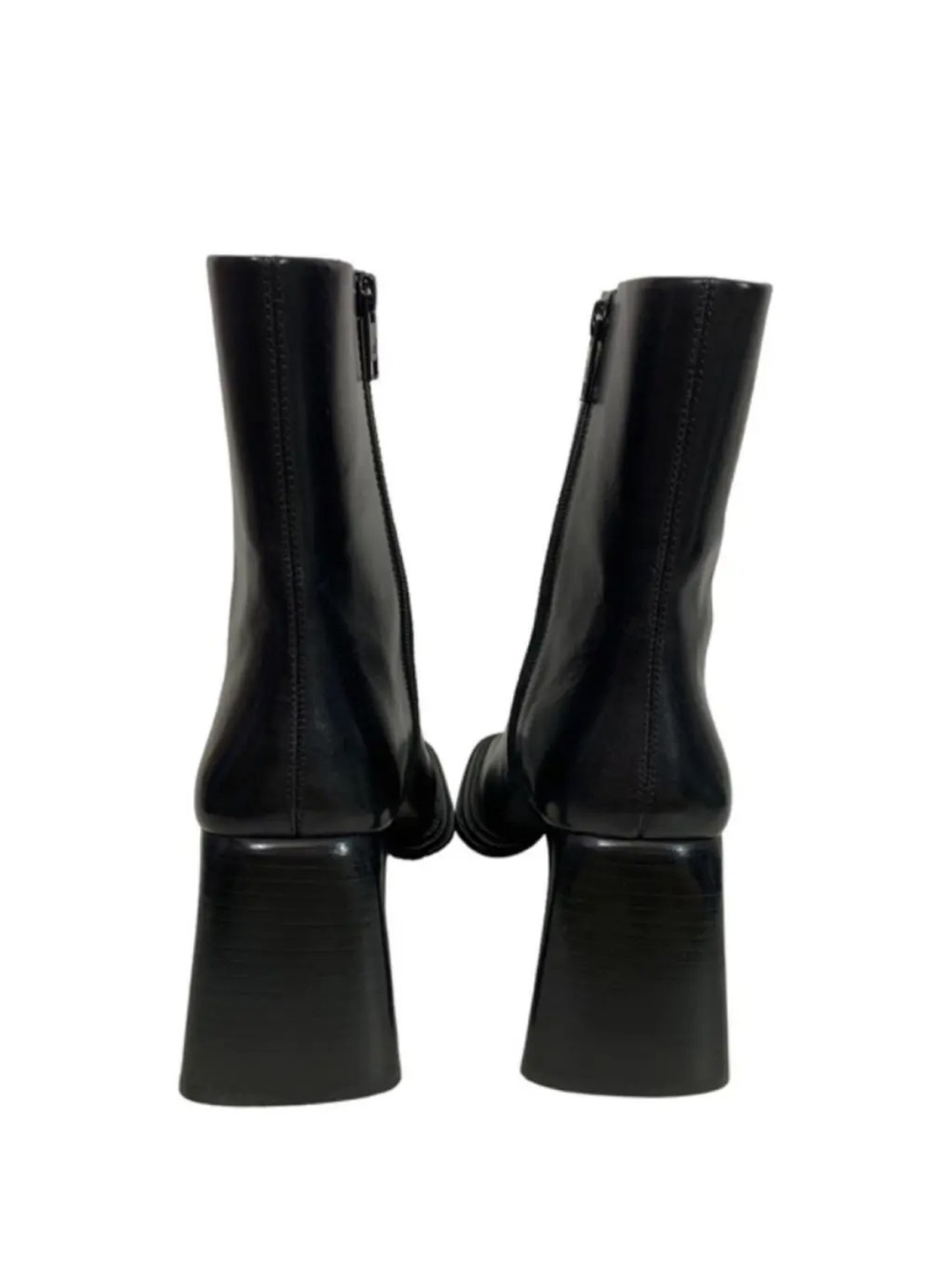 ALEXANDER WANG Women’sa Black Leather Ankle Boots - Sleek Zip Closure - Picture 12 of 17